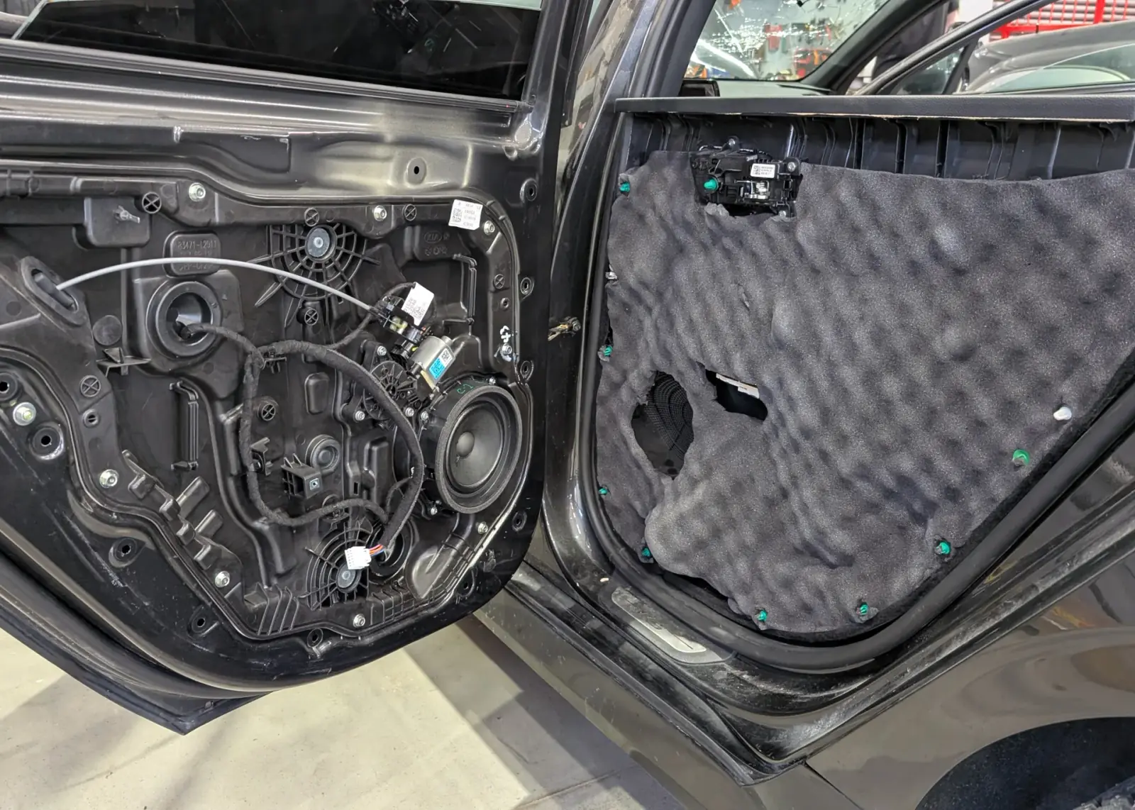 Комплексная шумоизоляция Kia K5 фото 6